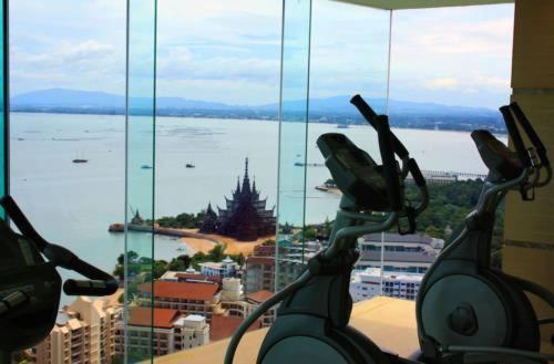 Stunning Sea View Condo On The Beach - Monthly Stay Pattaya Εξωτερικό φωτογραφία