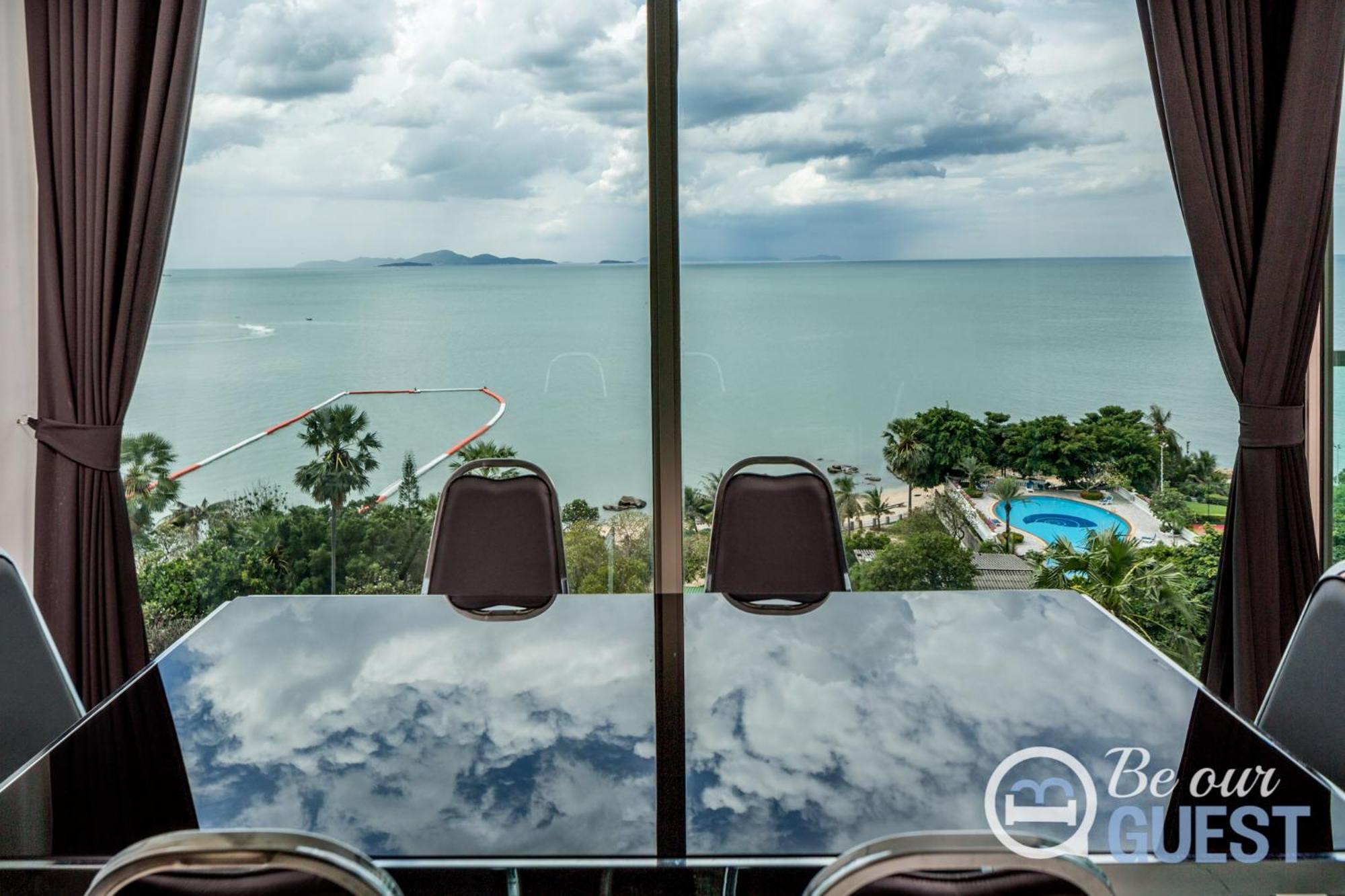 Stunning Sea View Condo On The Beach - Monthly Stay Pattaya Εξωτερικό φωτογραφία